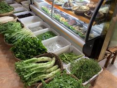 -三锅莊·牦牛肉火锅·香格里拉特色藏餐宴请餐厅(菱角塘路店)