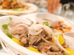 手撕羊腿-东方亚克西餐厅(西康路店)