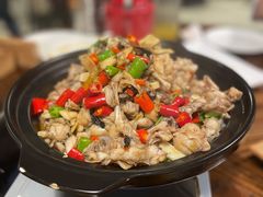 -几个木匠匠人厨房