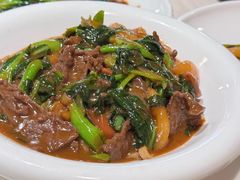 湿炒牛河-潮人姐妹轩(海宁路店)