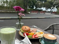 -ommo cafe(半岛城邦店)