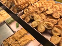 -上海市长春食品商店(淮海中路店)