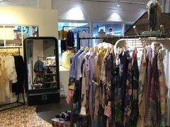 -恋物百货商店(华侨城店)