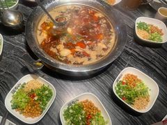 -老船舫·现做活鲜鱼馆(东郊记忆店)