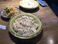 酸菜饺子-东北农家饺子村(昌平路店)