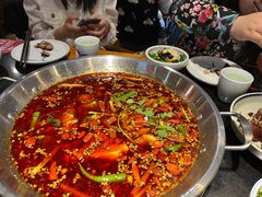 -小饕荟雅安贡椒鱼鲜馆(广福桥店)