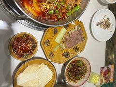 -盐井记·自贡美蛙鲜锅兔(中和店)