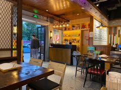 大堂-枪火串烧·东北特色烧烤(罗湖总店)