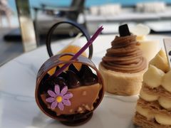 -瑰丽酒店·海吧·天际下午茶·现场DJ·天台酒吧