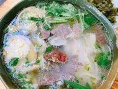 -全家福米线
