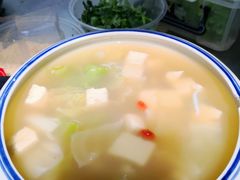 -八两八金·莱芜特色炒鸡(市南漳浦路店)