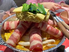韩式牛肉部队火锅-花漫里亲民日式餐厅(万象城店)