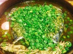 翡翠极品鱼头-听香·678茶铺(猛追湾店)