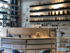 -光海书局(南京东路第一百货店)