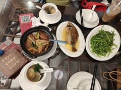 -长平肥姐白粥·海鲜打冷