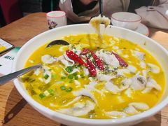 酸菜活鲈鱼-新白鹿餐厅(银泰西湖文化广场店)