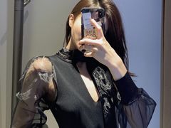 -URBAN REVIVO(欢乐海岸购物中心店)