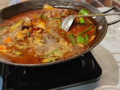 -霄汉牛三鲜湖北砂锅菜(万松园2店)