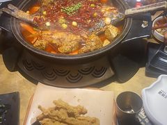 -吞鱼兽麻辣烤鱼(万达店)