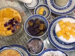 -广信牛奶甜品世家(台东店)