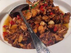 -爱碗亭·鲜炒湖南菜(壹城中心店)