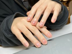 -UGIRL有个美甲