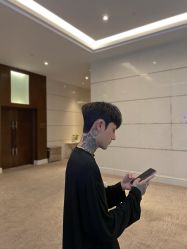 -尼特斯男士发型馆