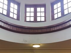 -香港大学