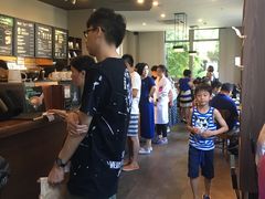 -星巴克(汾阳路店)