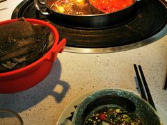 -二荆条·蜀鲜汇城市森林火锅