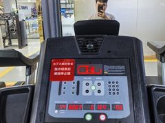 -星动力健身俱乐部(新塘店)