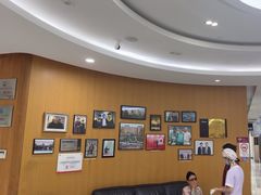 -雅悦齿科(顾村公园店)