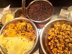 -周小亮丁家坡洋芋(观音桥好吃街B区直营店)