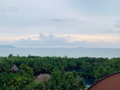 -三亚湾海居铂尔曼度假酒店