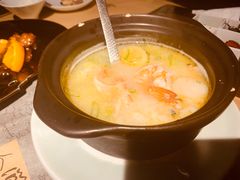 -穹六人间 people 6(岳阳路店)
