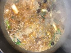 -三里屯土灶炖公鸡地锅鸡(江东店)