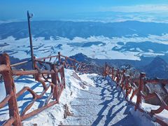 -吉林拉法山