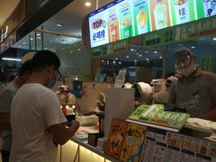 -桂桂茶(滨江百联店)