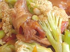 菜花炒蛰头-魁盛居百年鲁菜馆(中林路店)