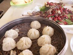 -悦牧·酸汤牛肉火锅(沃尔玛店)