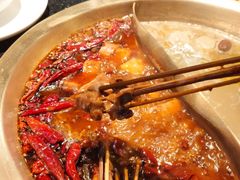 -潮火锅·麻辣牛肉火锅(观音桥方圆·LIVE店)