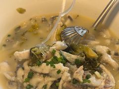 -严记小天府酸菜鱼(西四路店)