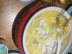 -九锅一堂酸菜鱼(新南凯德直营店)