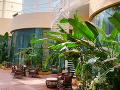 -青岛海尔洲际酒店