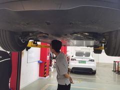 -TESLA 特斯拉(深圳观澜特斯拉直营钣喷中心)