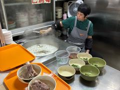 -周震馄饨
