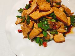 攸县香干炒黑猪肉-悦融琥珀·京鲁菜·海味珍品(西单店)