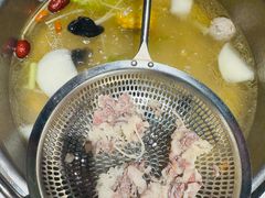 -犇鼎牛潮汕牛肉火锅(新辰里学清路店)