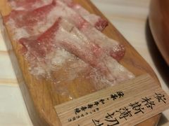 安格斯薄切牛舌-伝承·和牛寿喜烧·放题(东营银座购物中心店)