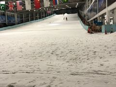 -乔波室内滑雪场